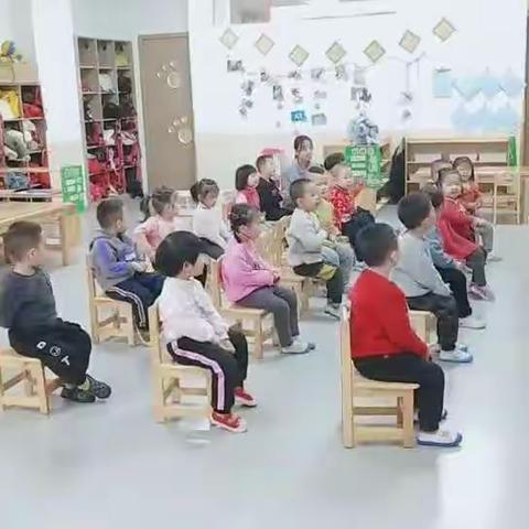 多伦多小班家长受邀进课堂”活动