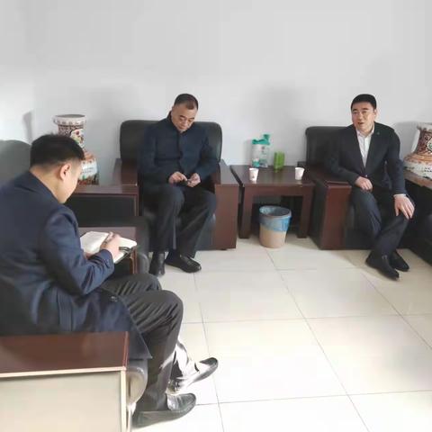 区政法委到车站街道督导反电诈工作