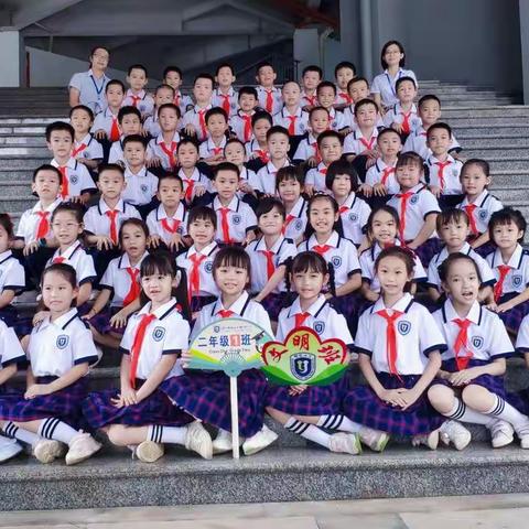 我是小小厨师—— 记海口市椰博小学 二（1）班快乐实践作业之（二）