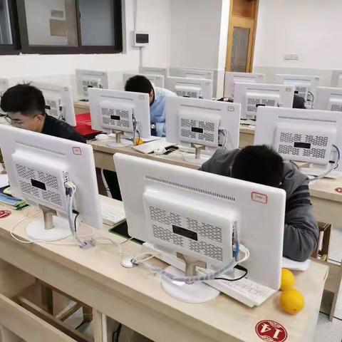 [张生勇名师工作室]经开区“地理教师基本技能大赛”活动