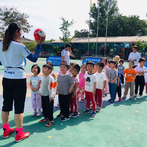 ⚽️足球滚滚，快乐满满