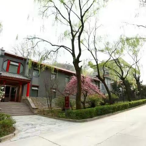 小伙伴，走起！                                               共赴汤疗开启温泉之旅！！！
