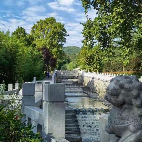 春日泡汤正当时