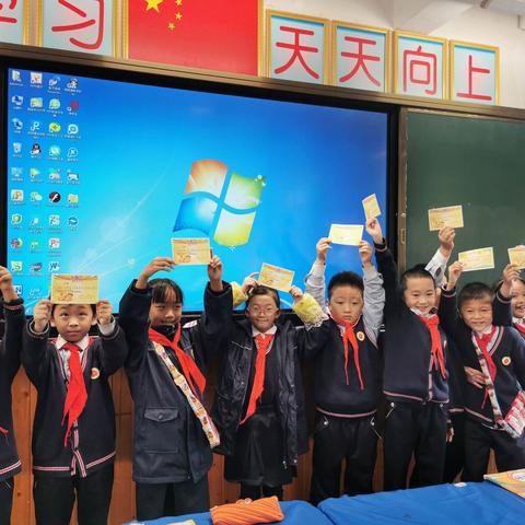 保山市实验小学语文优质课评比暨结对学校教学观摩活动   二（5）班剪影→_→看我闪闪亮👏👏👏