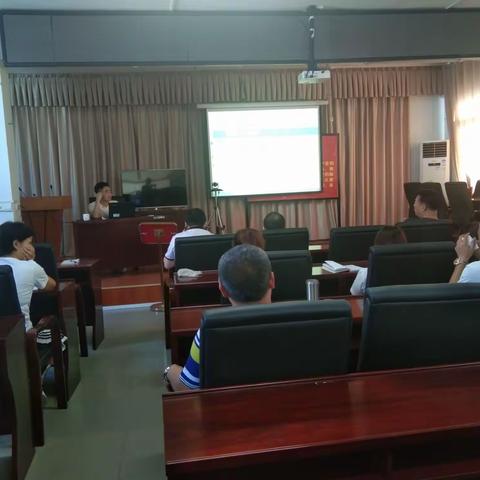 隆林营销部举办“卷烟营销+企业微信”一体化平台培训会