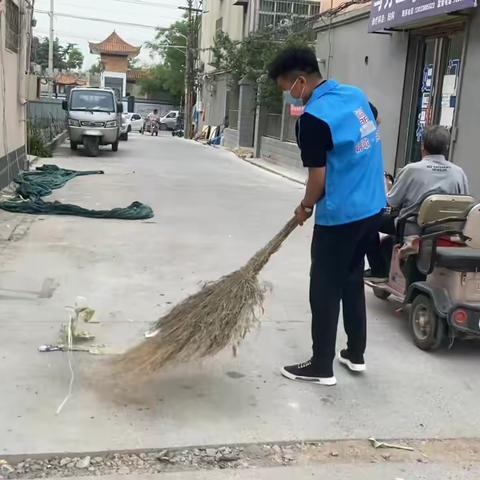 西街村退役军人服务站开展“继承革命传统，弘扬雷锋精神”志愿者服务活动