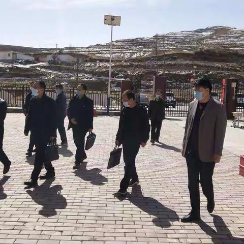 焦三牛副县长赴大红沟镇调研指导学校疫情防控和开学准备工作