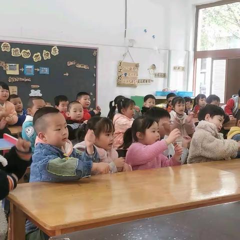 土门学校幼儿园中三班——艺术领域活动