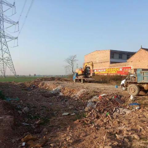 银王村农村人居环境整治工作正在进行