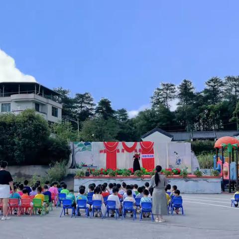 幼儿园，再见——福缘幼儿园毕业典礼