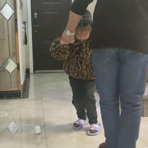 大三班居家游戏实录：旋转大风车