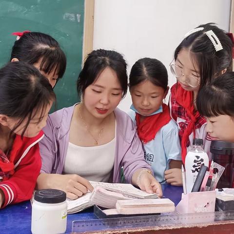 丹心化作春雨洒 只为桃李竞芬芳——武关镇中心小学优秀教师系列报道（二）