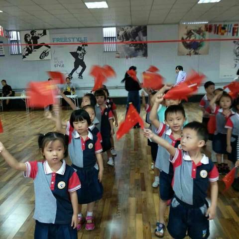 2017年光彩幼儿园“欢度国庆，浓情中秋”亲子活动