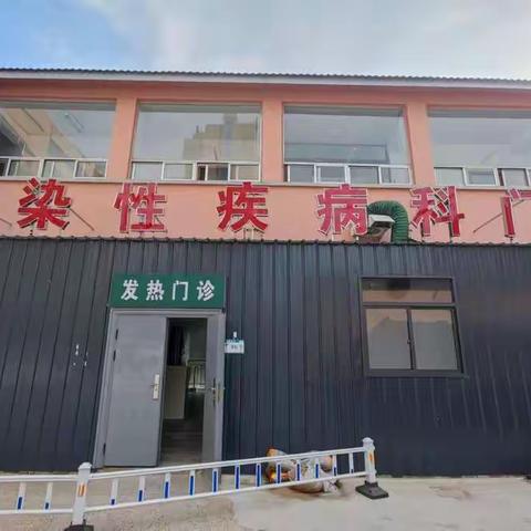 核酸退费解困惑  冬日奔波助人乐