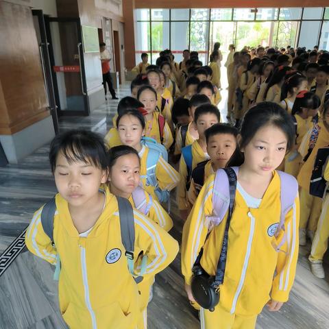 四月春风里，研学正当时