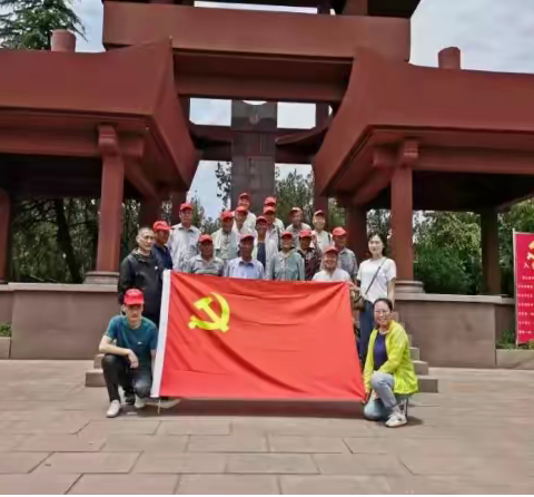 【新时代文明实践 铜山在行动】黄集镇圣范村打卡红色教育基地 夯实党史学习教育