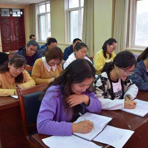 〔书记党建项目〕“师者本心，不忘初心”一一记衙下集镇镇寺洼山小学师德师风培训会