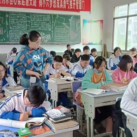 🇻🇳茶盘洲镇学校比武课