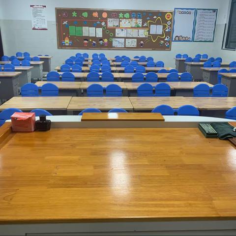 10月21日晚  六年级卫生情况