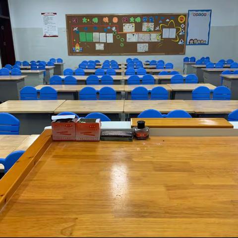 4月14日晚六年级卫生检查情况