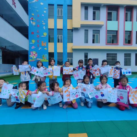 “重阳敬老 孝润童心”——夏造中心幼儿园开展庆重阳佳节系列活动