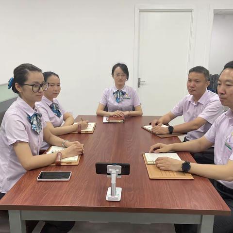 重温百年党史，传承红色基因