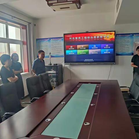 区委常委、政法委书记孙素慧同志到三农场指导工作