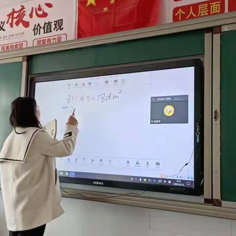 舞动青春——“封闭式”校园生活依旧精彩