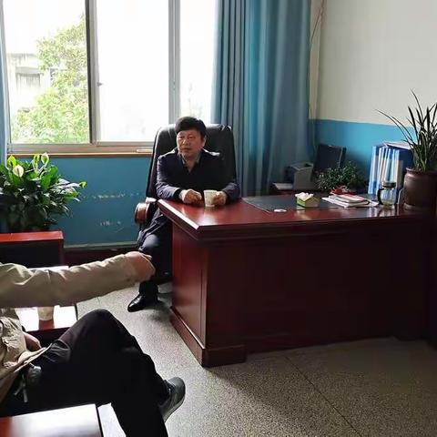 【鄠邑区蒋村卫生院】区卫健局党委书记、局长马彦平一行来我院督导近期工作