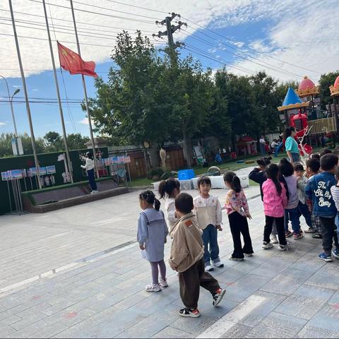 童心向党北沟一幼中六班国庆节系列