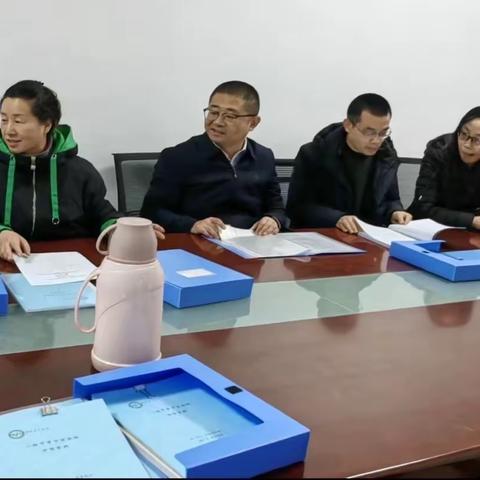 2023年12月19日下午县医疗集团中心副院长胡晓炜带队县医疗集团实验室生物安全检查组人员检查