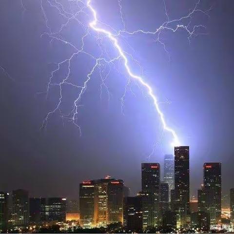 双塘镇中心幼儿园雷雨天气温馨提示