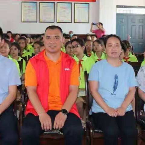爱心捐赠显担当———爱心企业捐赠物资，助力解二疫情防控