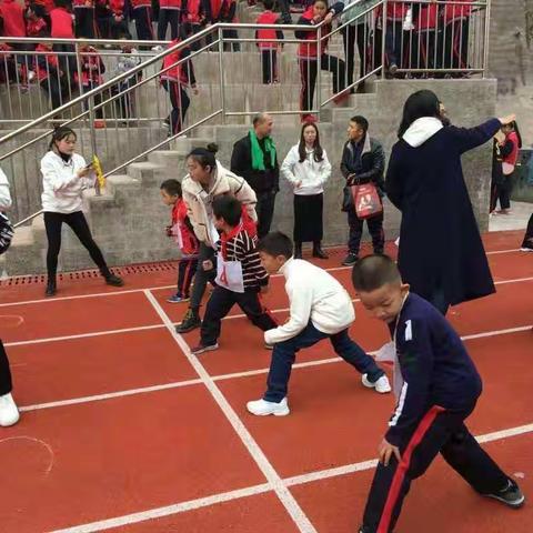 小小少年们的运动会