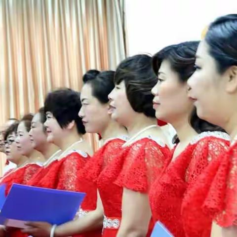 泾阳县在4.23世界读书日成立“泾阳女子读书会”。