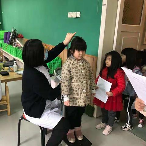 幼儿园里的精彩瞬间