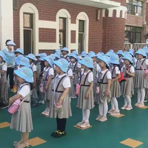 朗悦嘉教育集团——凯轩幼儿园果一班雏鹰展翅之小学初体验活动