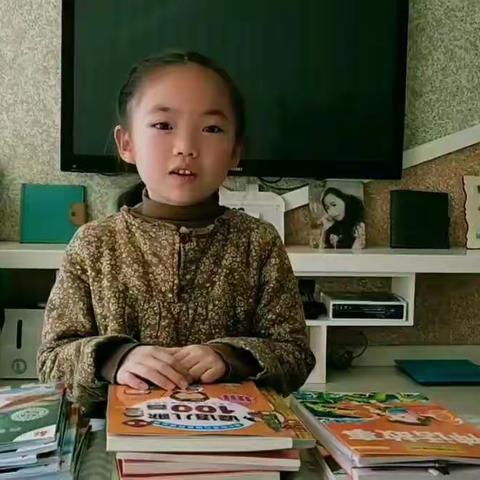 灵武二小一（2） 班                              与书为伍  静待花开 ——第四小组假期读书侧记