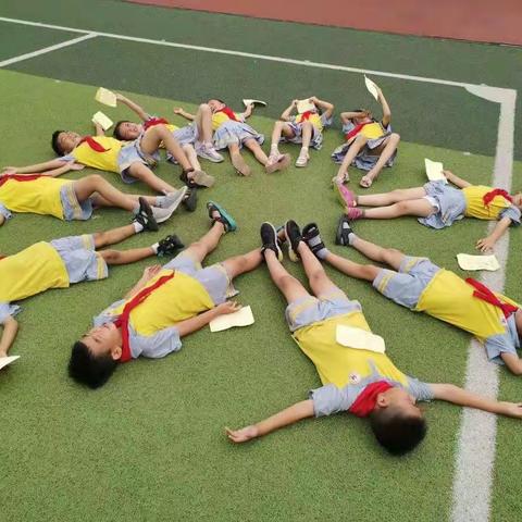 记录收获  分享习惯 ——一年级课堂学习部分展示