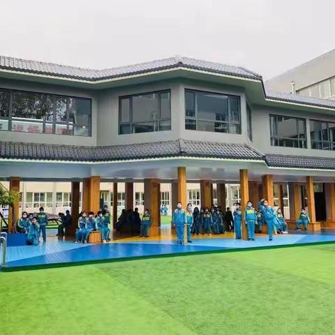 【联盟】发现校园的美 ——石家庄市联盟路小学一（1）班