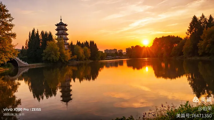 桃花岛里好风光！（88岁翁手机拍摄）