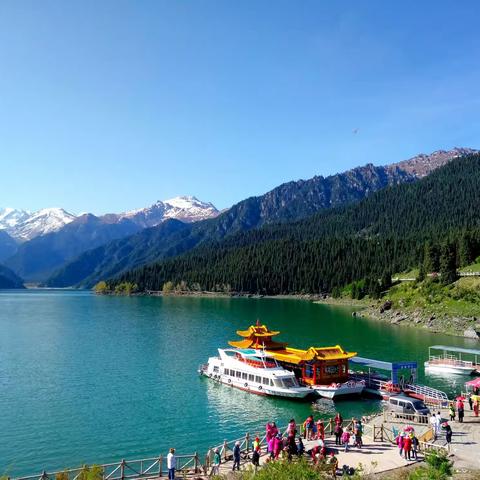 新疆北疆游记一（天池、乌尔禾、五彩滩等）