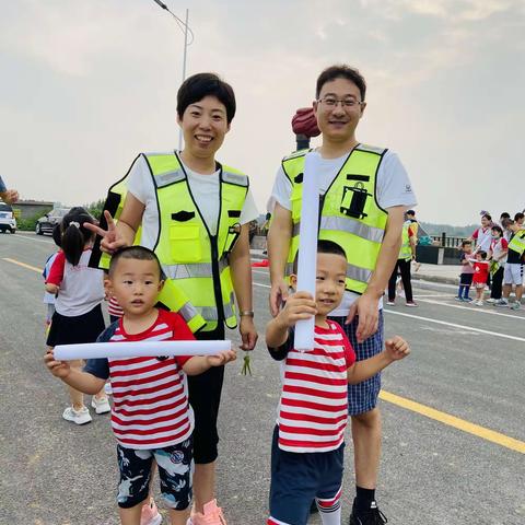 北京红缨兴山幼儿园芽芽二班杨震旭7月份成长记录