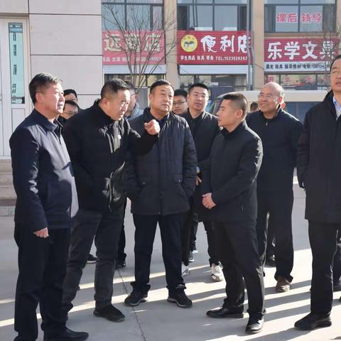 县人大代表调研组到城镇第九小学调研校园安全建设情况