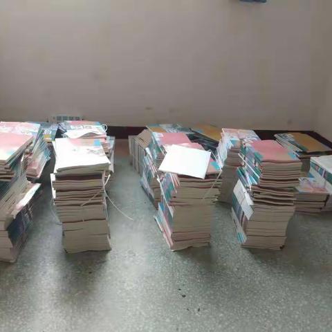 精心部署迎开学 凝心聚力促提升---八年级开学前准备