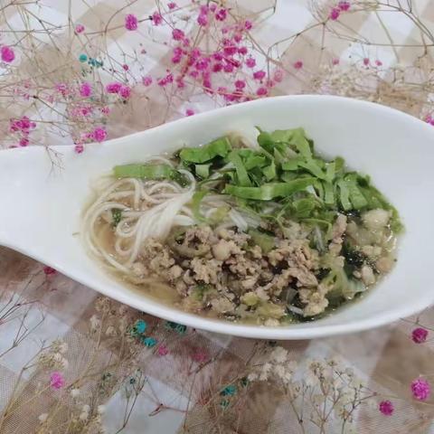 春暖花开启稚园幼儿今日食谱（2019.12.16） 星期一    Monday