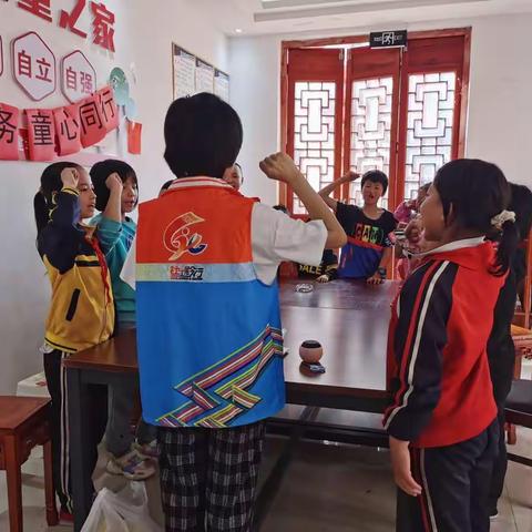 九驿街道社工站｜“志愿服务，童心同行”志愿者团建