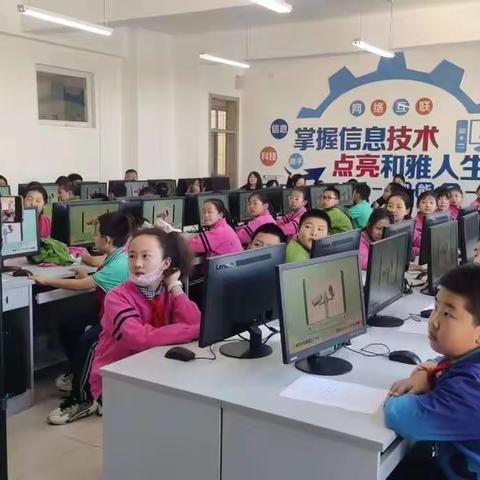 精准引领明方向,专业指导促前行——信息科技教研员下校指导