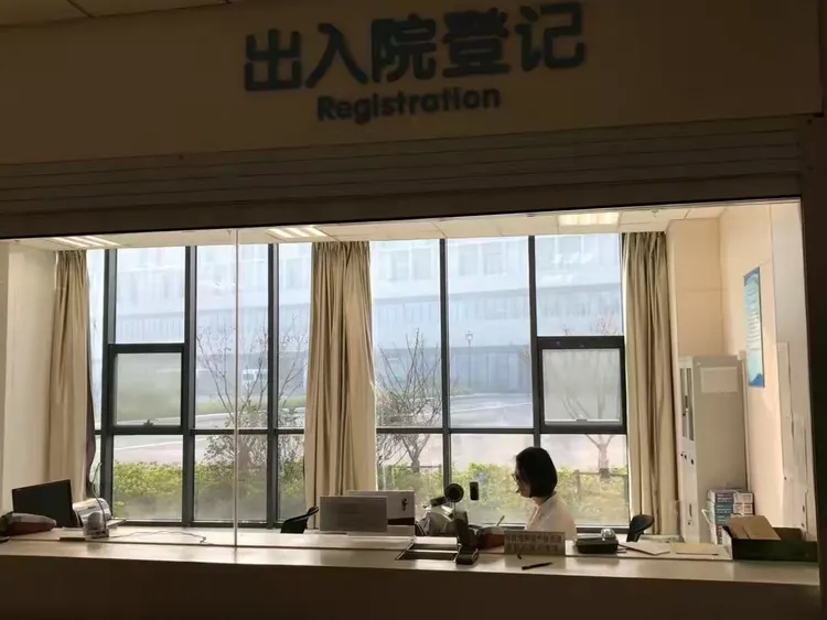 北京302医院、东城区黄牛票贩子号贩子联系电话的简单介绍