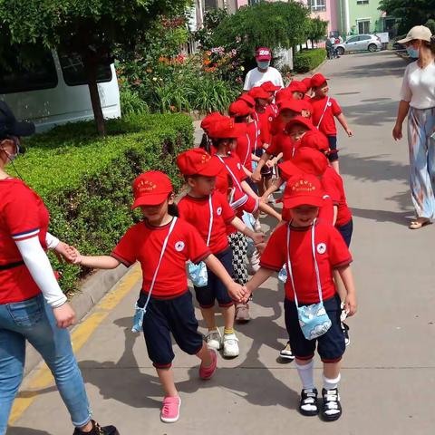 世纪星幼儿园中班社会体验活动之“超市购物”